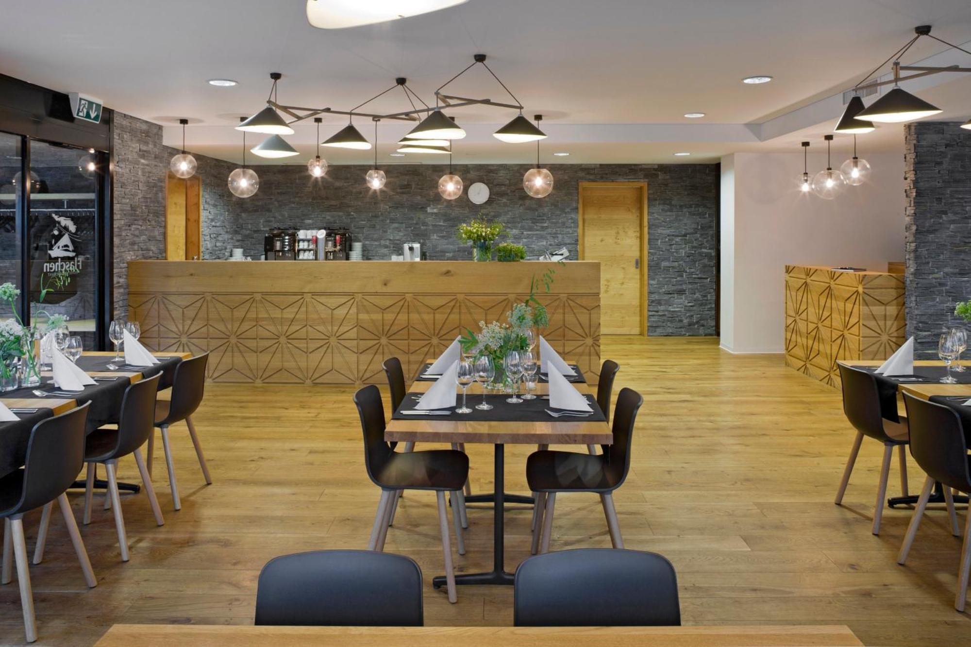 Hotel Restaurant Flaschen Albinen Zewnętrze zdjęcie
